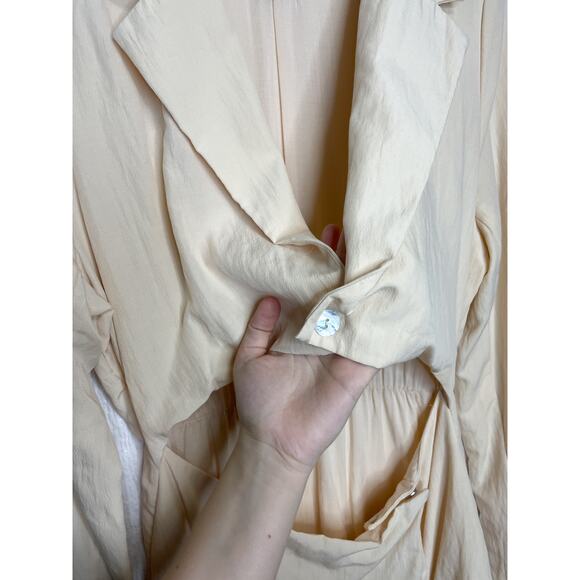 WITH JEAN Jackie Cut Out Dress in Buttercream Size M SEEN ON EUPHORIA - Picture 9 of 14